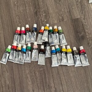 Daler Rowney Acrylic Paints